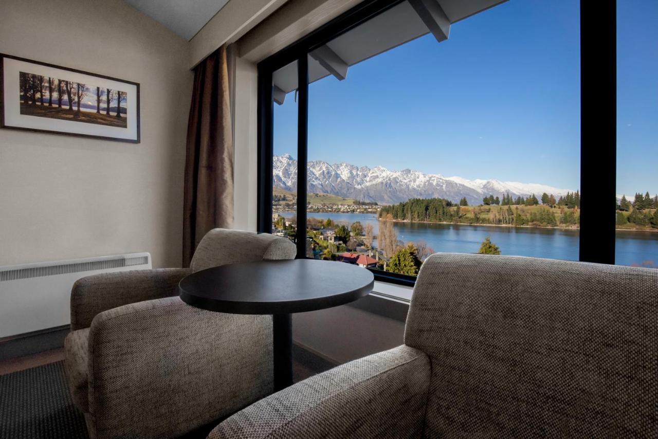 Copthorne Hotel & Resort Lakefront Квинстаун Экстерьер фото
