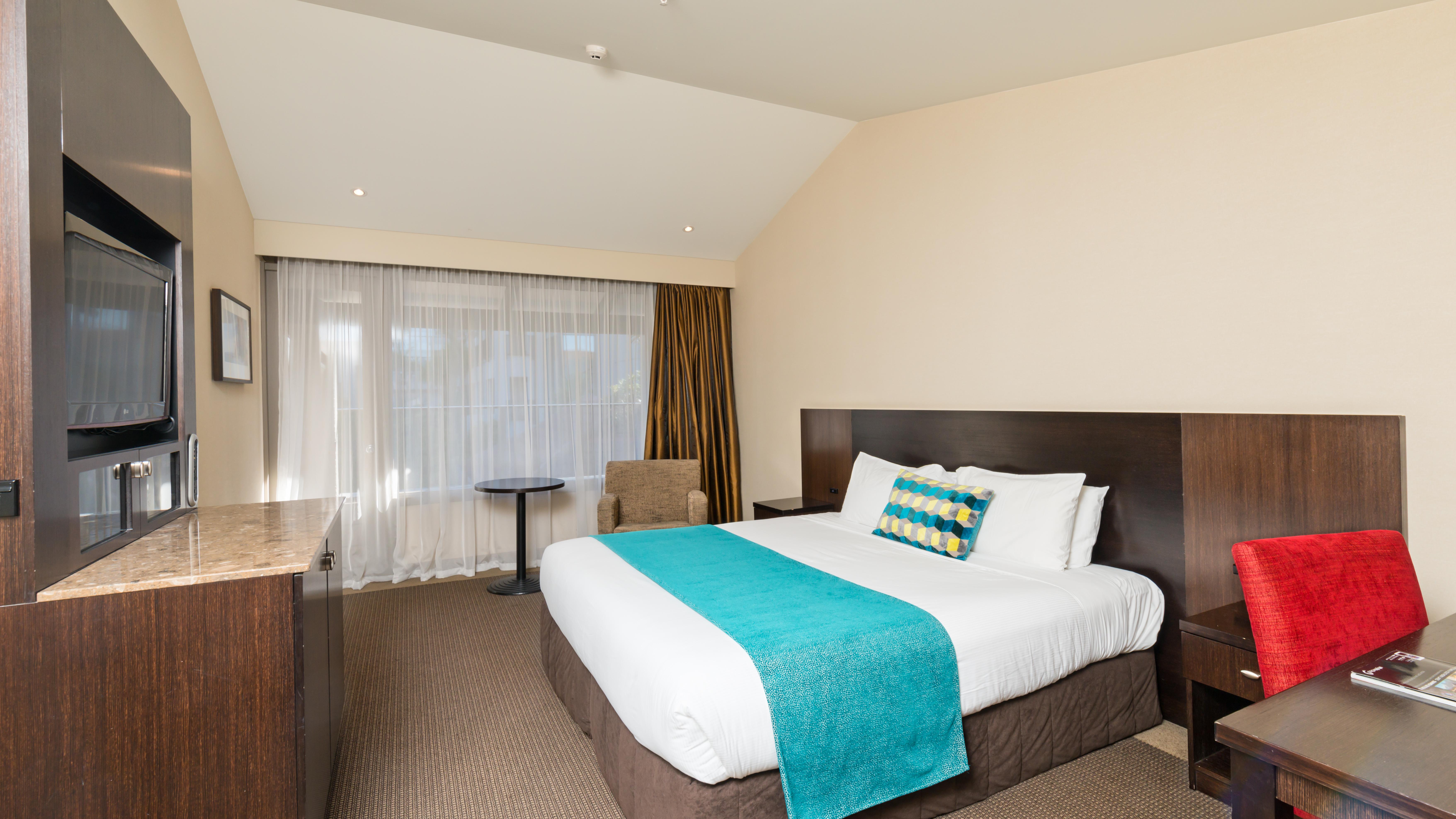 Copthorne Hotel & Resort Lakefront Квинстаун Экстерьер фото