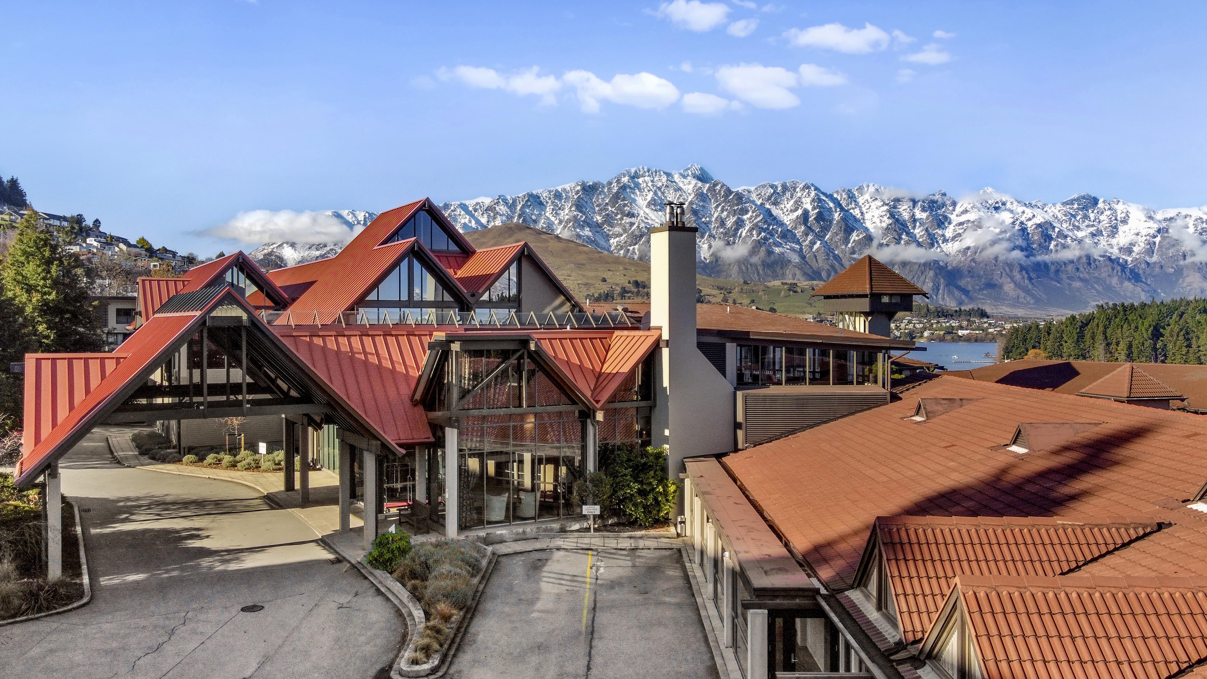 Copthorne Hotel & Resort Lakefront Квинстаун Экстерьер фото